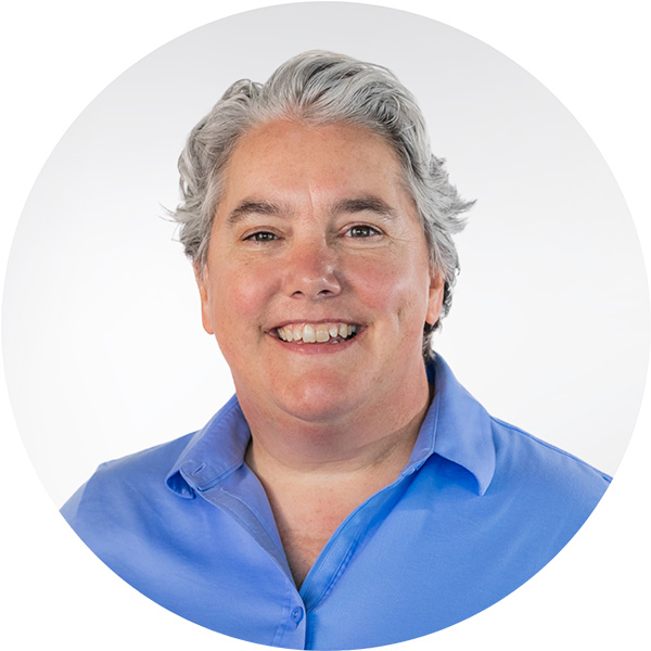 Barb Menard headshot